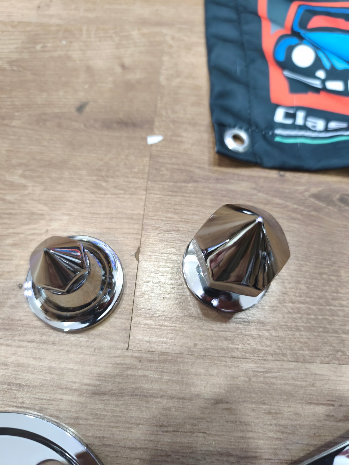 Chrome bolt for pyramid-type alternator pulley.