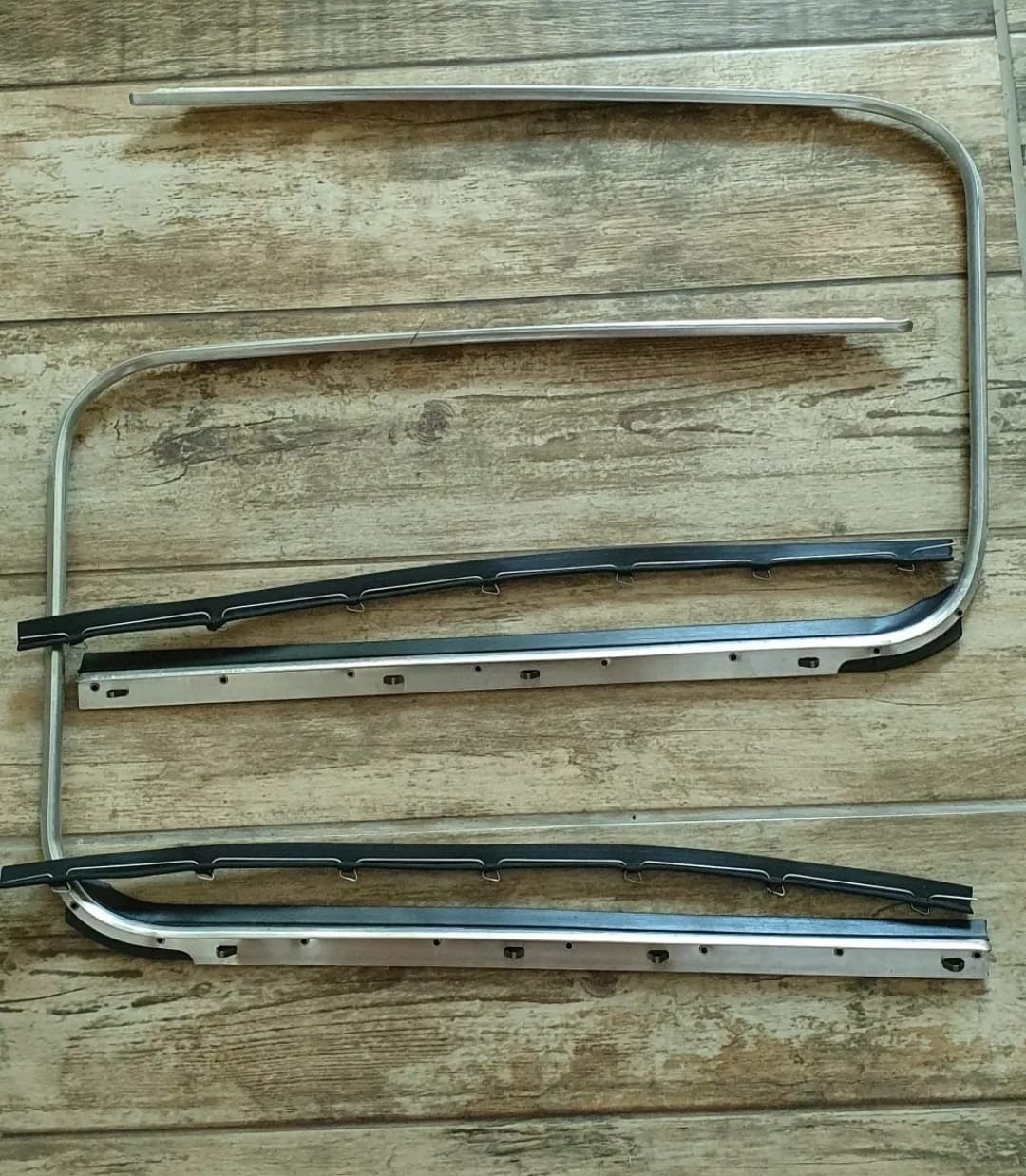 Par de friso portas Beetle Alemã modelo 1952 a 1966 