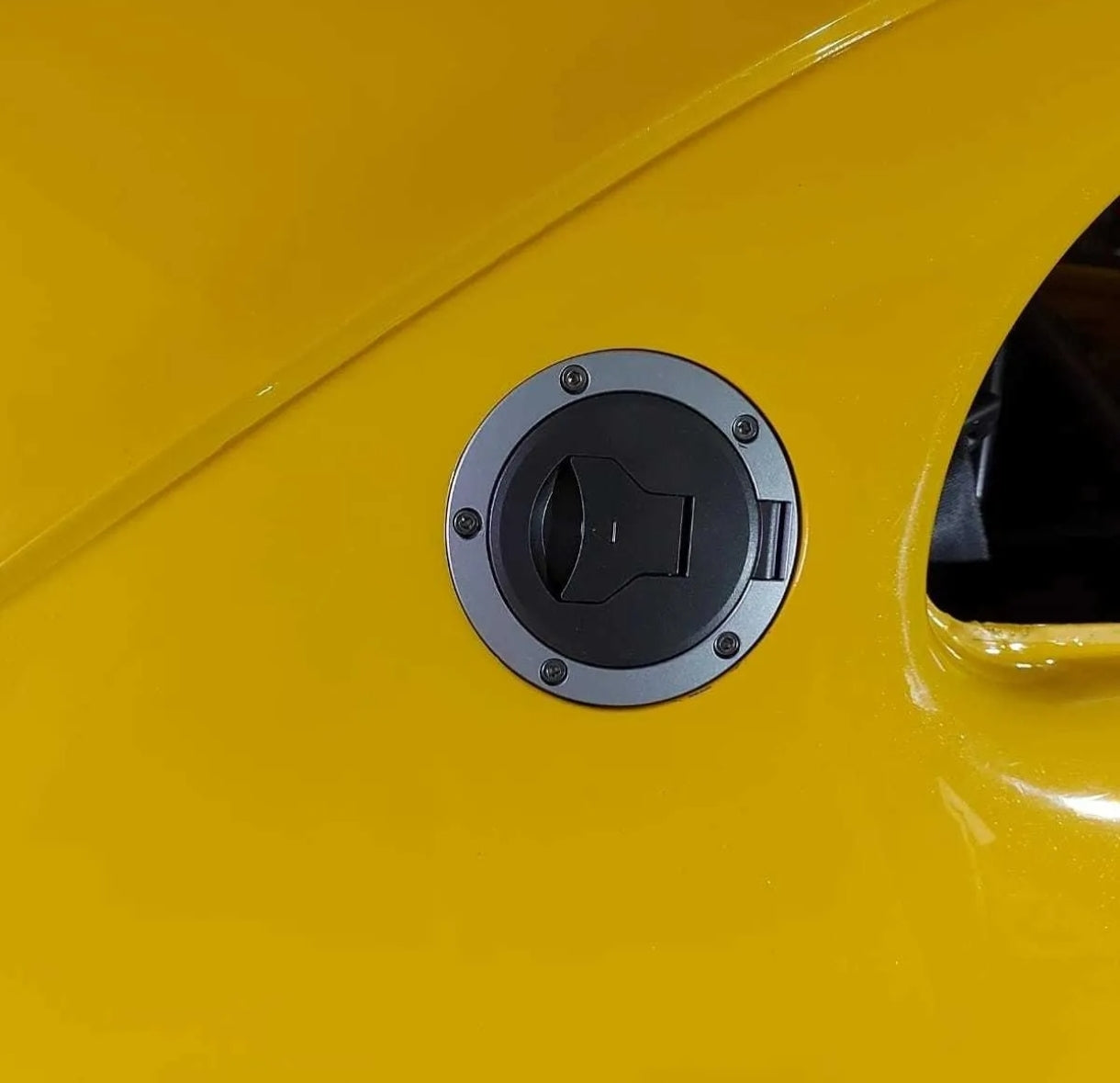 fuel tank cap to be adapted to a VW Beetle