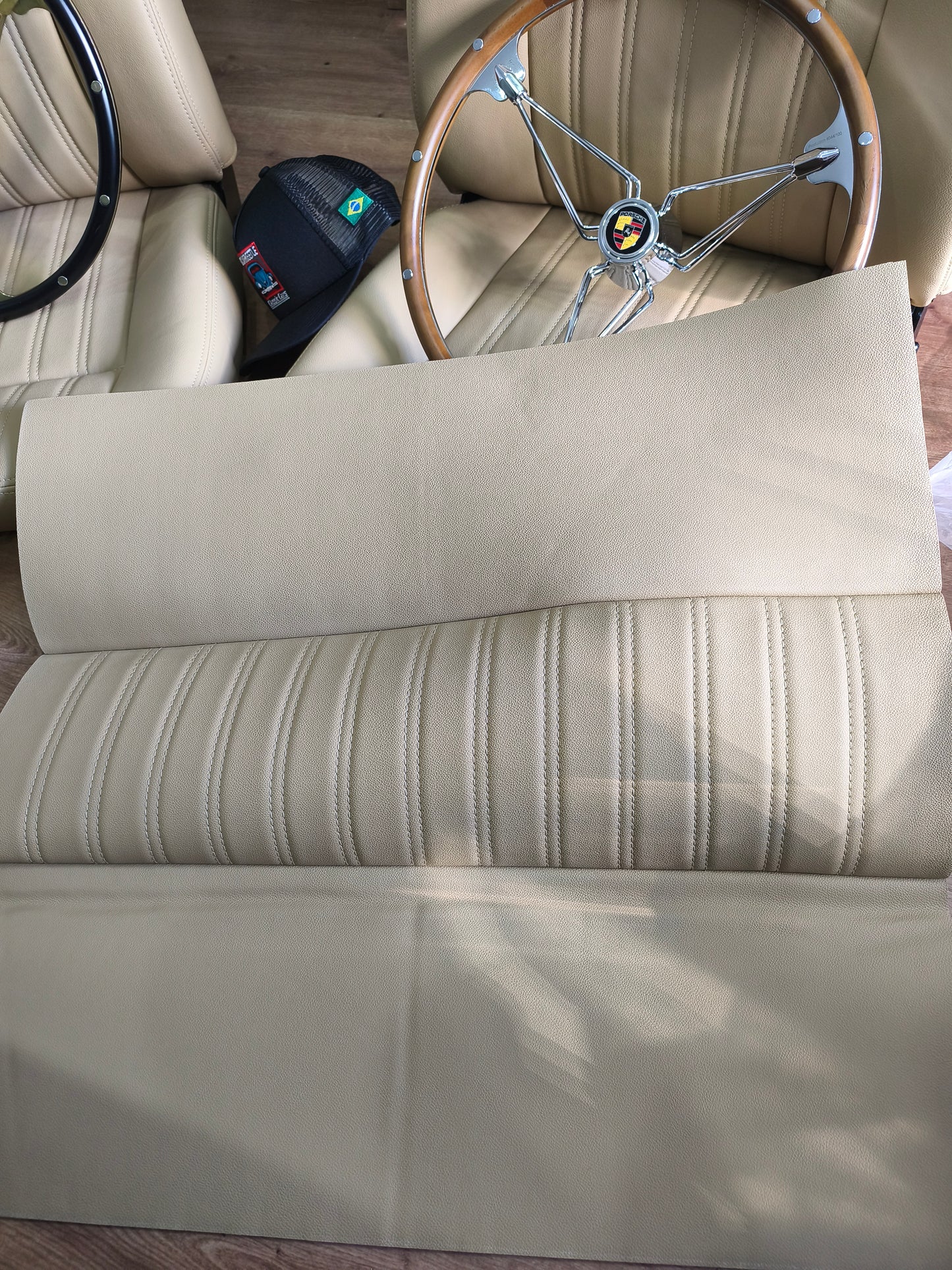 مقاعد لشركة فولكس فاجن لاين ARCOOLED BEETLE 1300-1303-1302