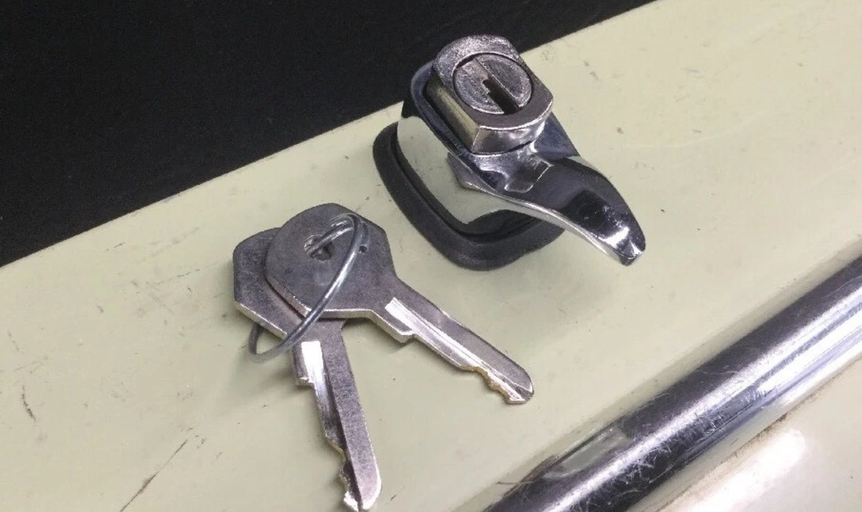 AirCooled Type 1 Glove Box Latch W/ Key  55-67  Prt# 111837131L