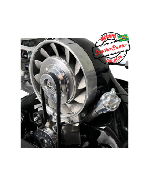 Complete 1.9cc gasoline engine, naturally aspirated, with front-mounted fan shroud