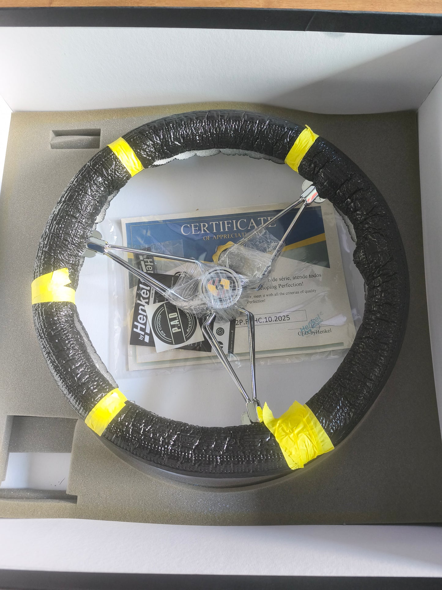 Steering wheel RGH.400