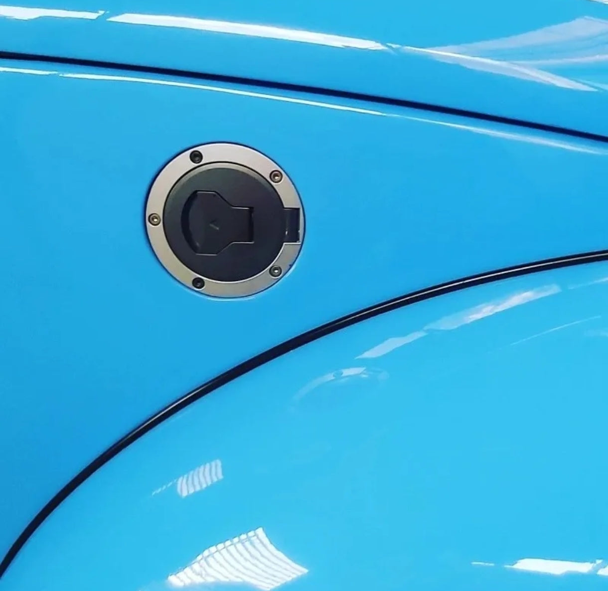fuel tank cap to be adapted to a VW Beetle