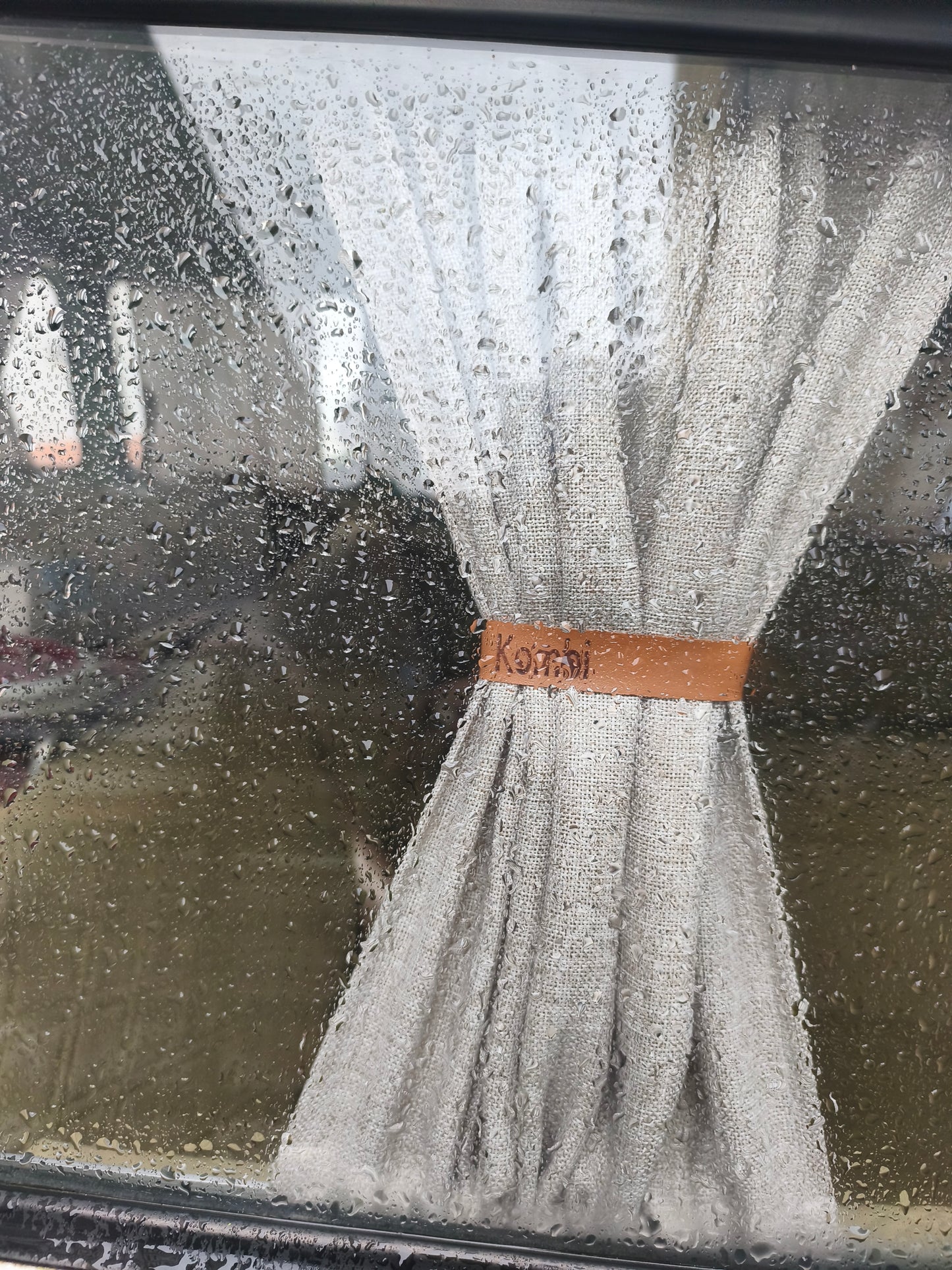 Set of curtains for VW Kombi vans up to 1975 (Corux model, Vovozinha model) and Kombi Clipper models up to 1996 low roof model