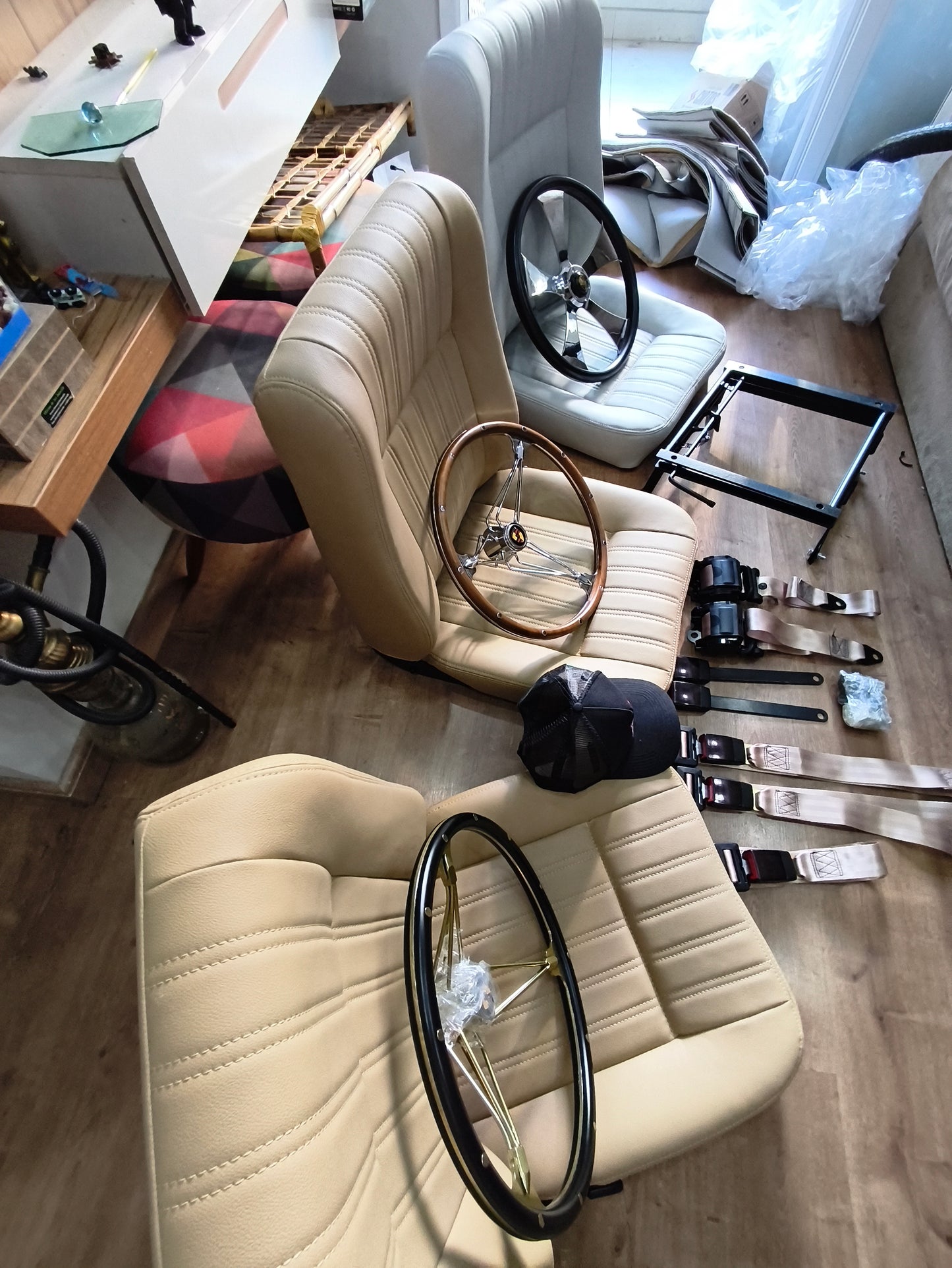 مقاعد لشركة فولكس فاجن لاين ARCOOLED BEETLE 1300-1303-1302