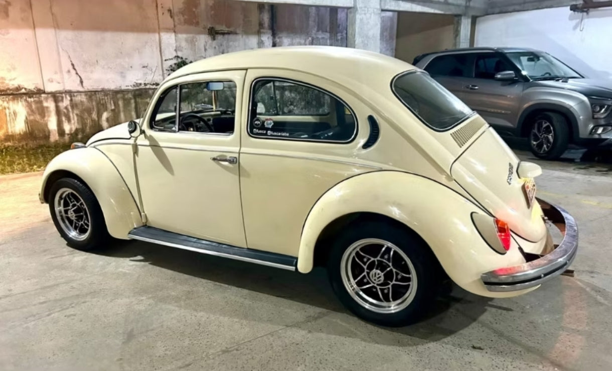 Set of 15-inch Castelinho wheels for VW Beetle, 6 inches wide, 5x205 bolt pattern, classic wheels.