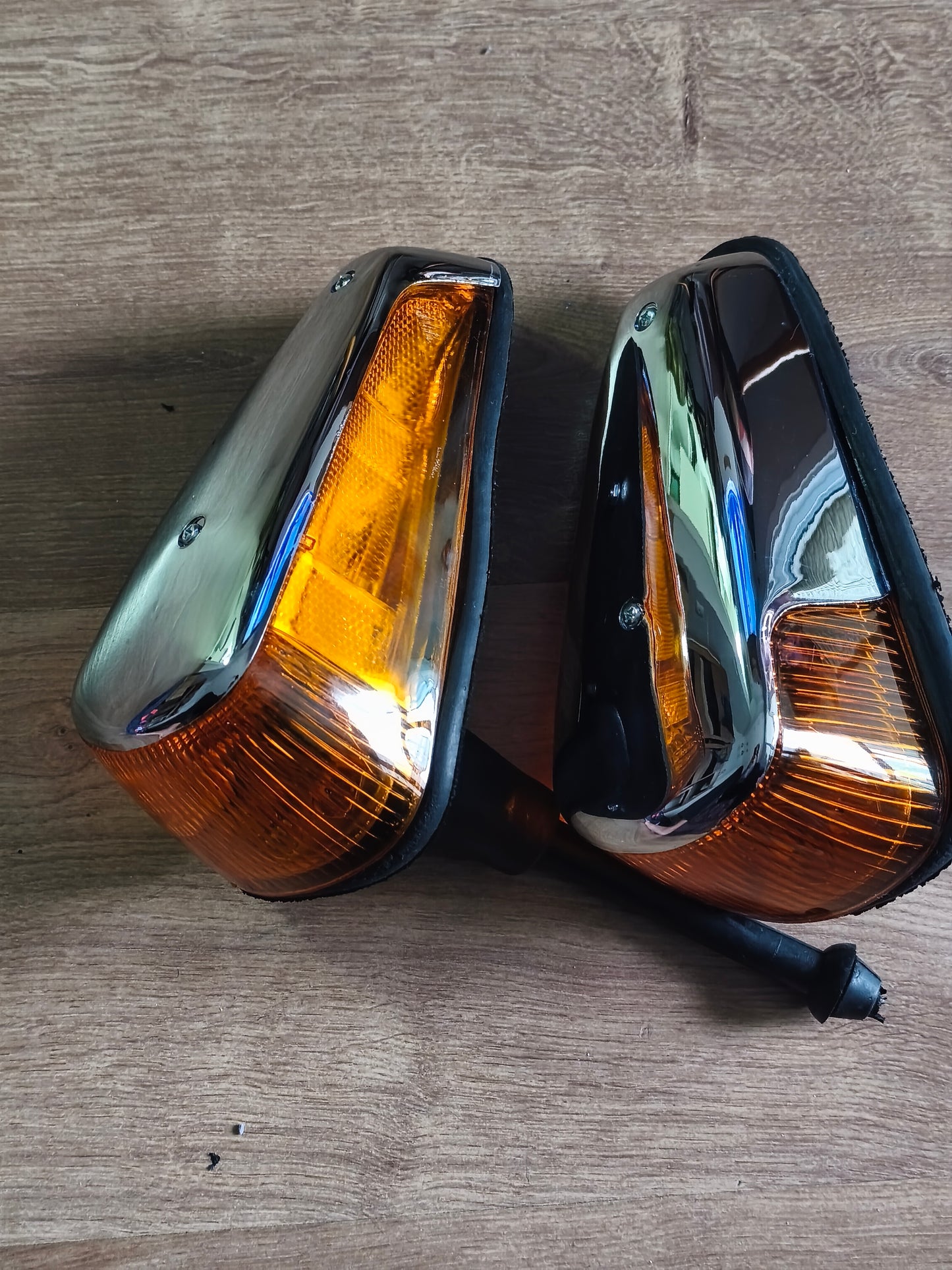 Set of front turn signals with wire tubes, left and right pair, VW Beetle T1 1970-1979