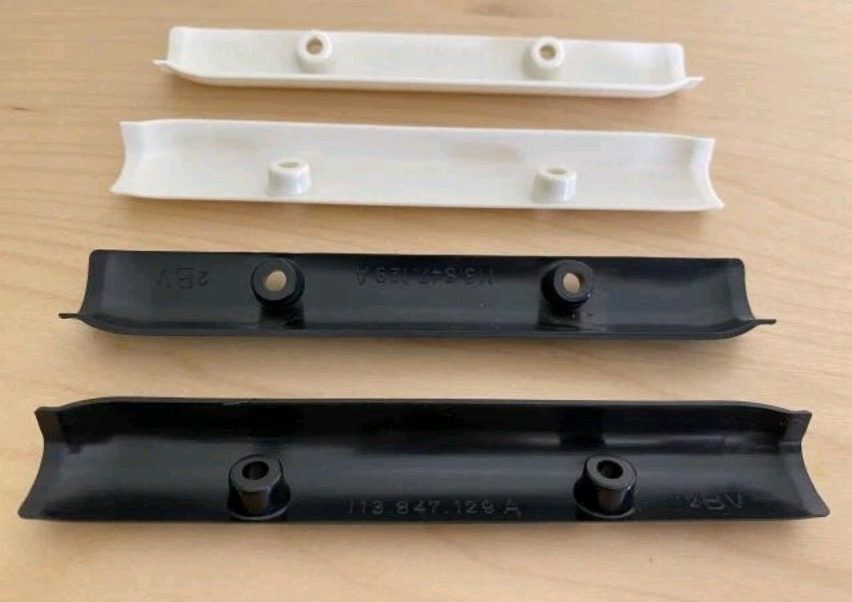 Pop-out hinge covers for VW Beetle safari windows