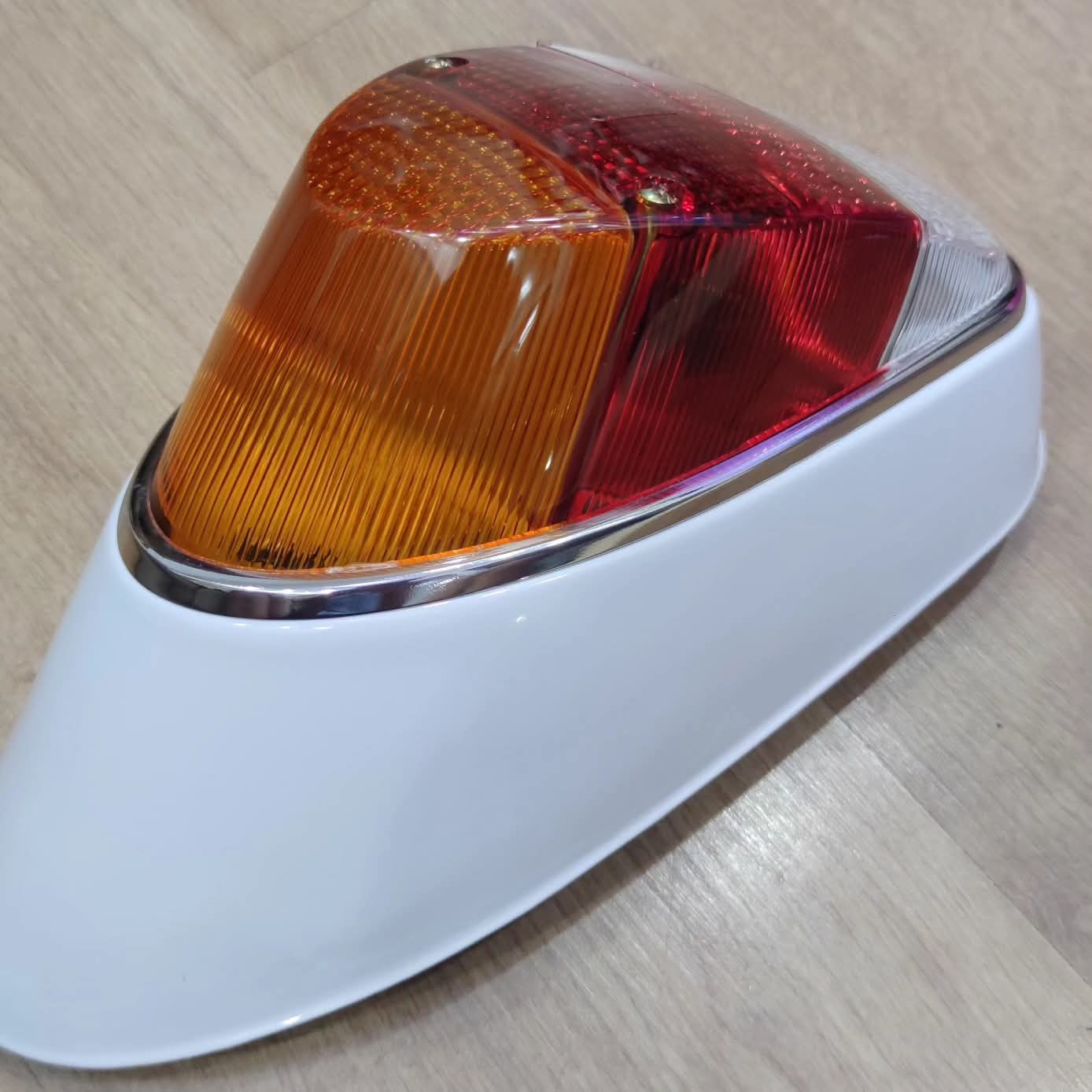 BEETLE  Taillights 1970 to 1978  original acrylic light