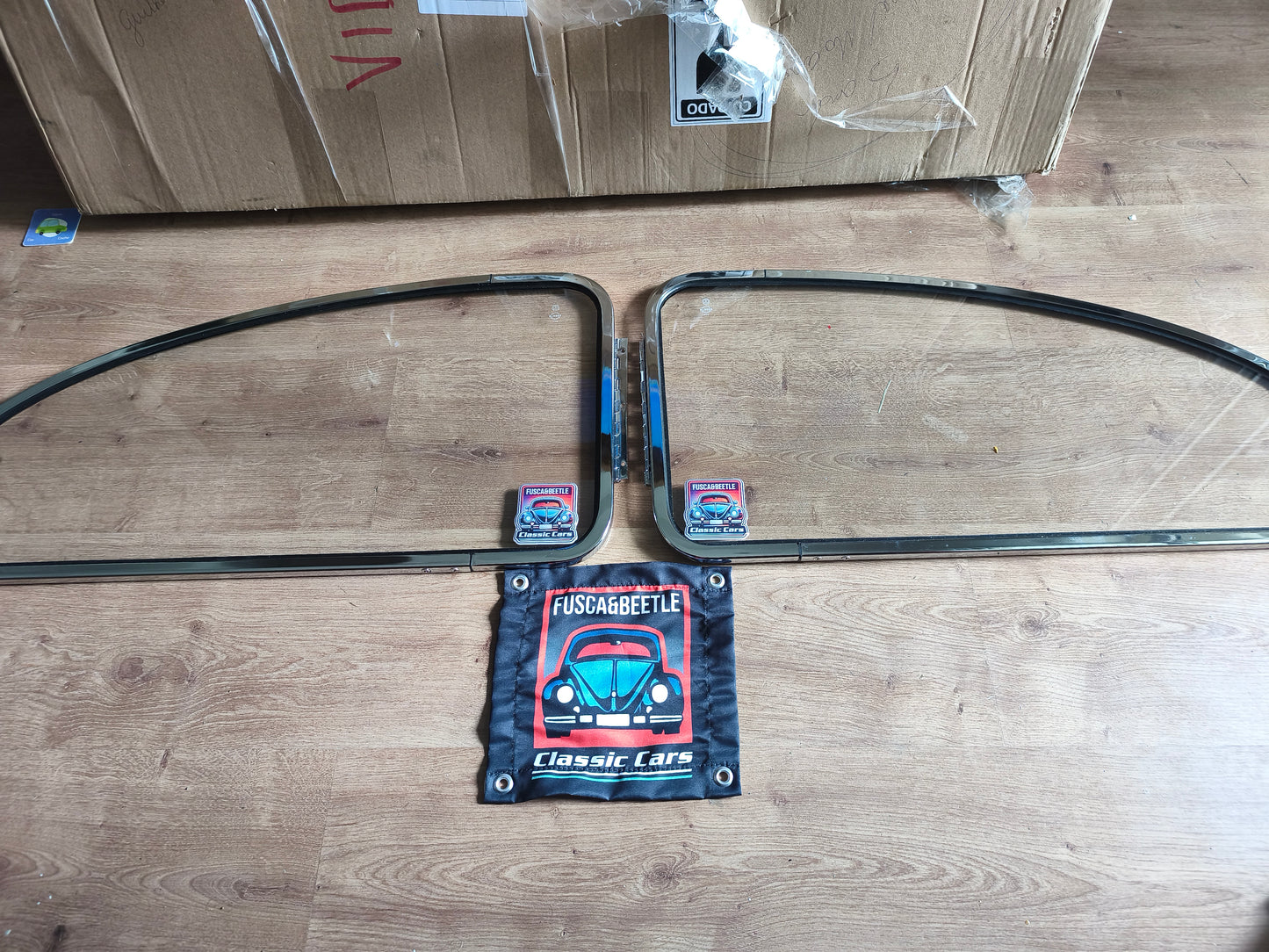 PAIR of Beetle tilting windows with extenders - coelho safari