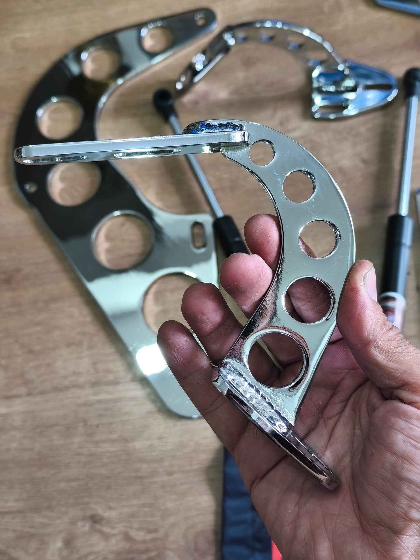 Classic Beetle Decklid hinge brackets, stock size/non-raw VW - chrome