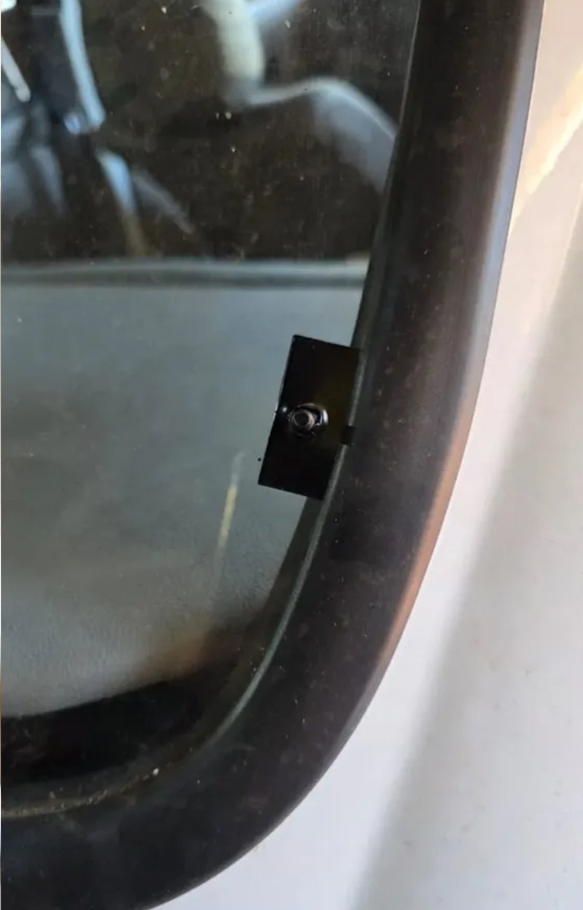 Volkswagen Beetle air-cooled  1pce ABS Rear Window Louver