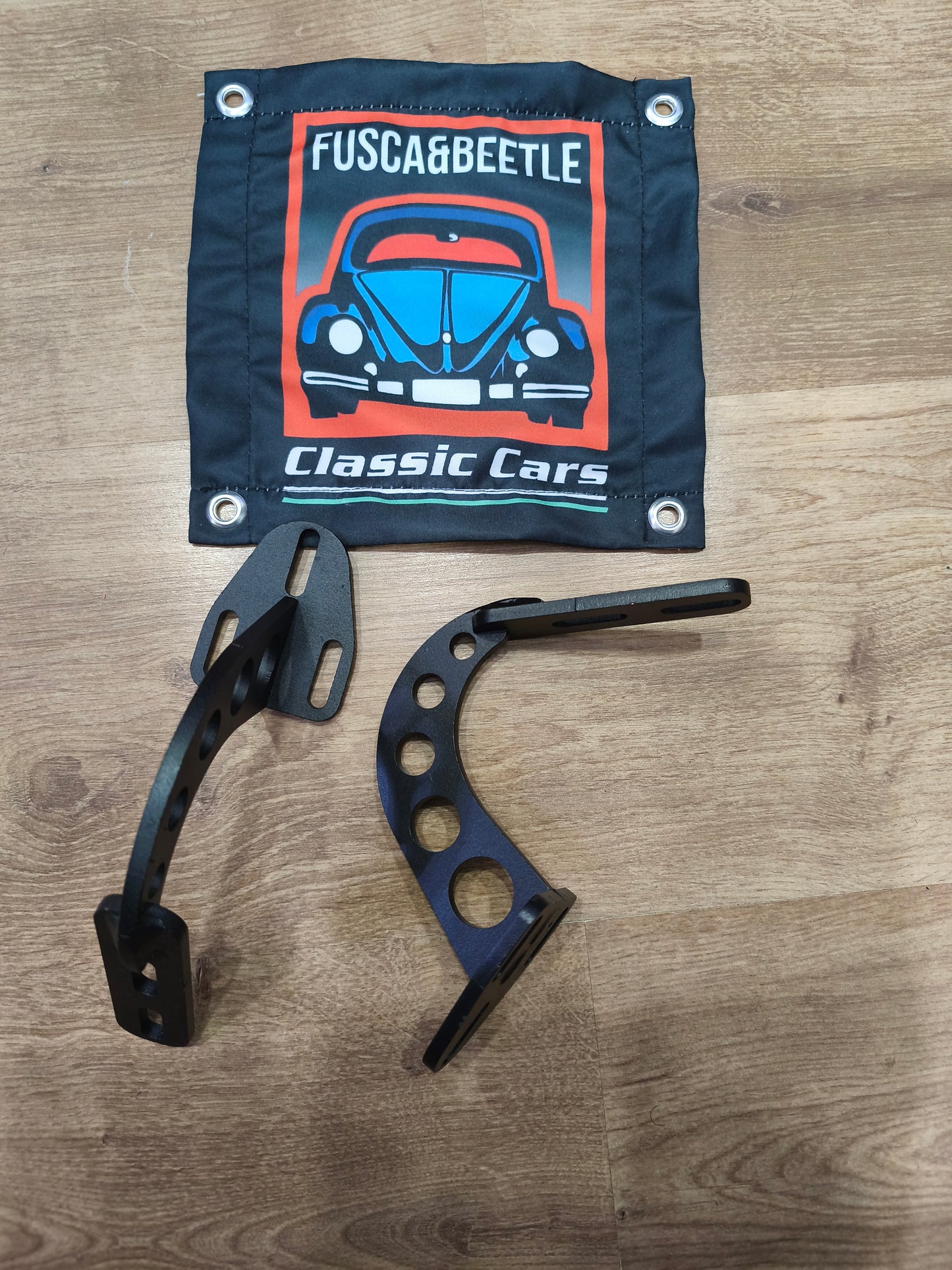 Beetle Decklid Hinge Brackets, Stock Size / Not Standoffs