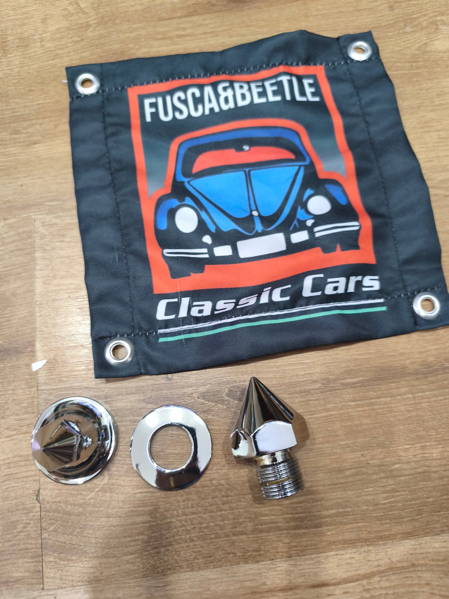 Chrome bolt for pyramid-type alternator pulley.