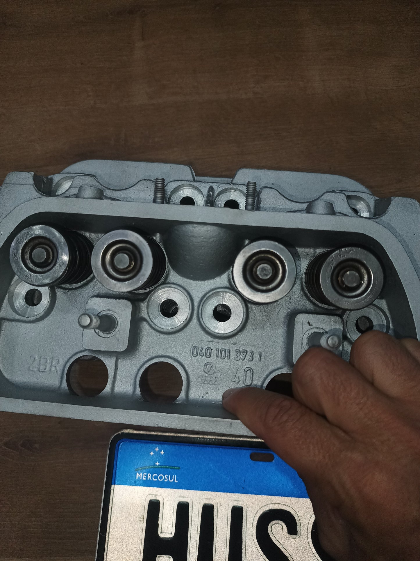 Pair of Beetle Head 1600 Old Assembled Mkf 8 Halides AIR COOLED ENGINES Complete with valves