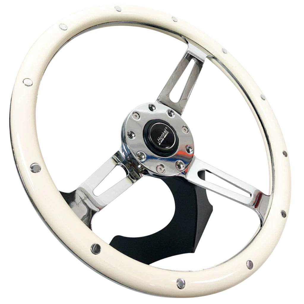 Steering wheel by Henkel SB.380. 12P - Full finger grip