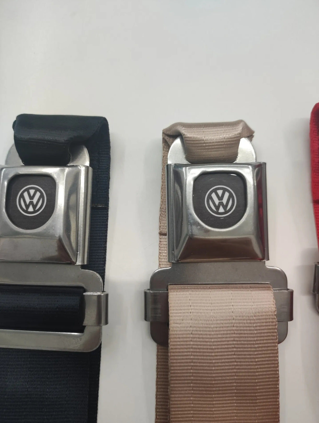 Kit seat Belt 9 pieces stainless steel with logo VW