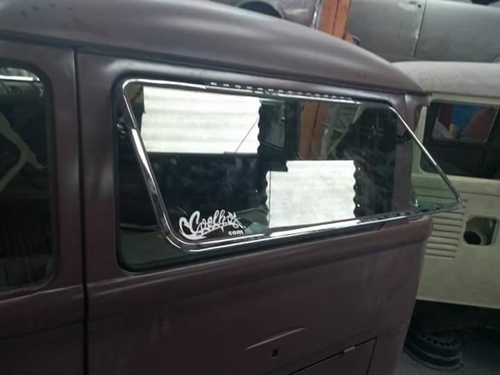 Rear Safari window for all VW Buses (classic/pickup)