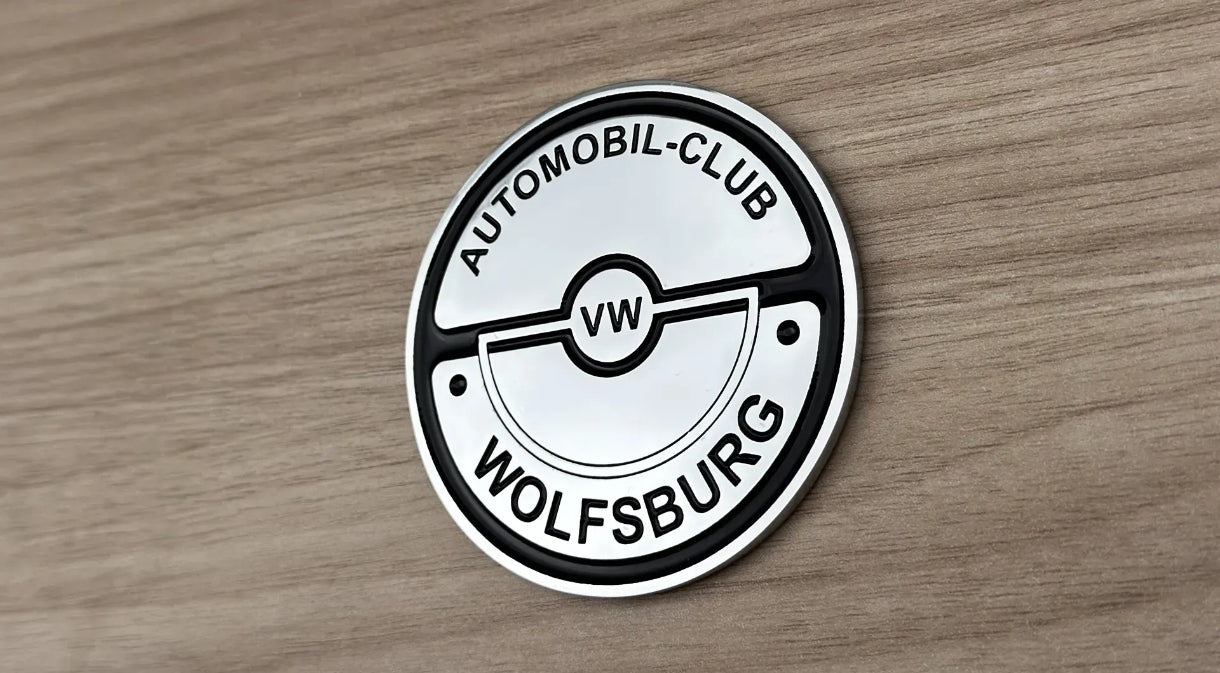 Emblem Automobile club - WOLF BURG - VW