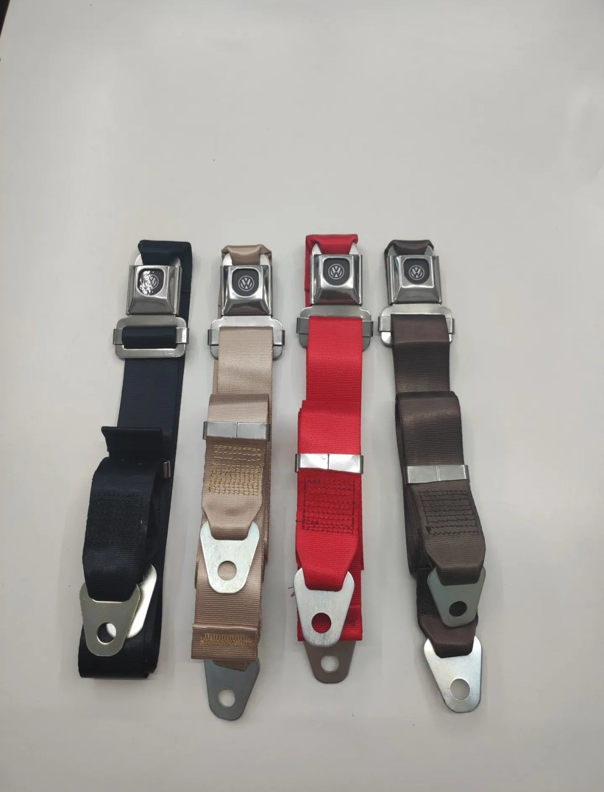 Kit seat Belt 9 pieces stainless steel with logo VW